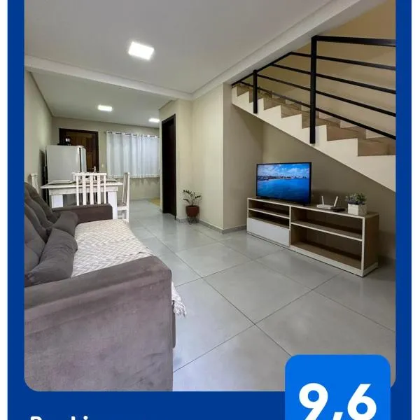 Casa Familiar - Próximo ao Aeroporto - WI-FI - Garagem Privativa GEM17, hotel v destinácii Joinville