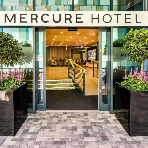 Mercure Newport, hotel din Newport