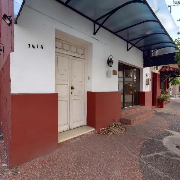 Hostel Chaton, hotel in Asuncion