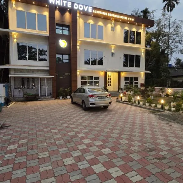 White Dove Luxurious Boutique Hotel, within 3 Km from Guwahati Airport, ξενοδοχείο σε Guwahati