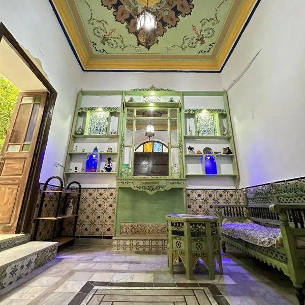 Dar El Rezk, отель в Тунисе