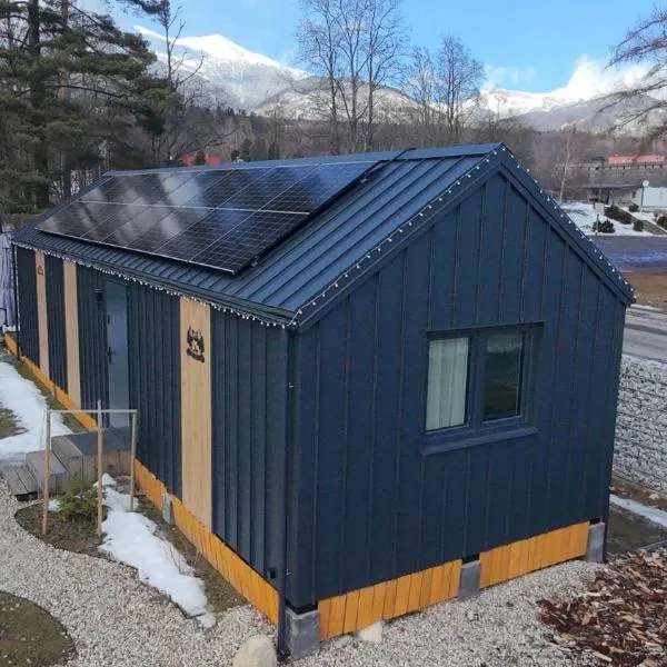 Tiny House at Deer Trail Tatranska Lomnica, hotel in Tatranská Lomnica