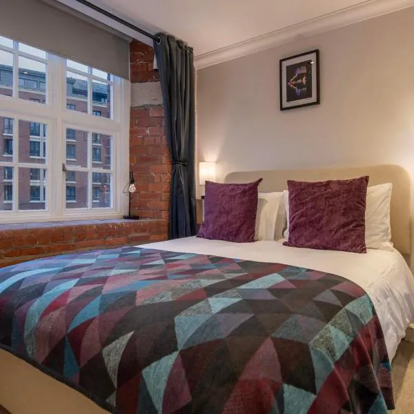 Staycation York at 62A Cocoa Suites, hotel in York