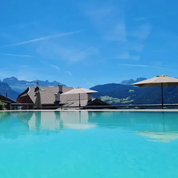Löchlerhof, hotel u gradu 'Ritten'