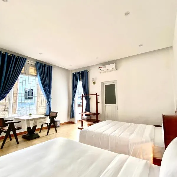 New Sala Homestay, hotel i Hué