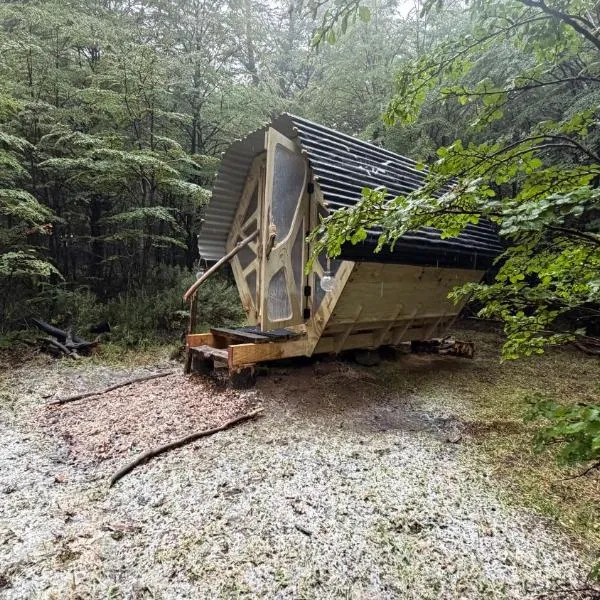 Surí refugios Laguna Chiguay, PN Cerro Castillo - Carretera Austral, hotel em Coihaique