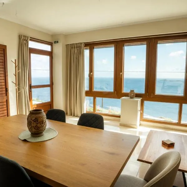 Vignetta Mare 2BR Villa με Θέα & και Ιδιωτικό Πάρκινγκ, Hotel in Ermoupoli