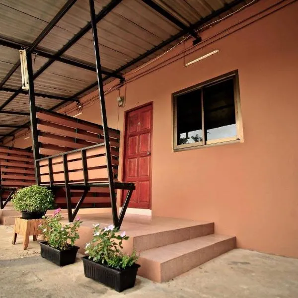 230 sugar brown, hotelli 