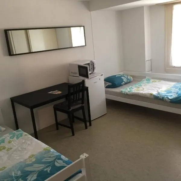 Hostel Airport, hotel v destinaci Oberglatt