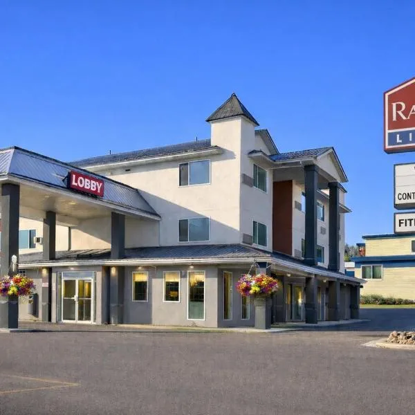 Ramada Limited 100 Mile House, hotel in One Hundred Mile House