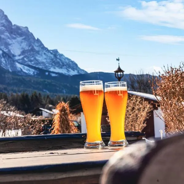 Gästehaus Florian، فندق في غرينو