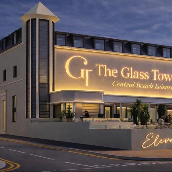 Glass Tower - By Central Beach Leisure,黑潭的飯店
