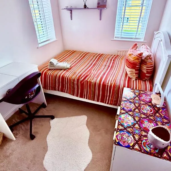 Private room in BS14, hotel u gradu Bristol