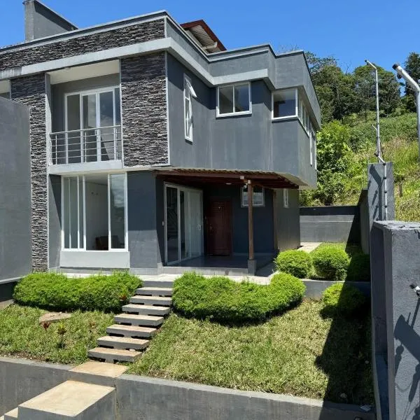 Verde Horizonte Tena - Casa Vacacional โรงแรมในเตนา