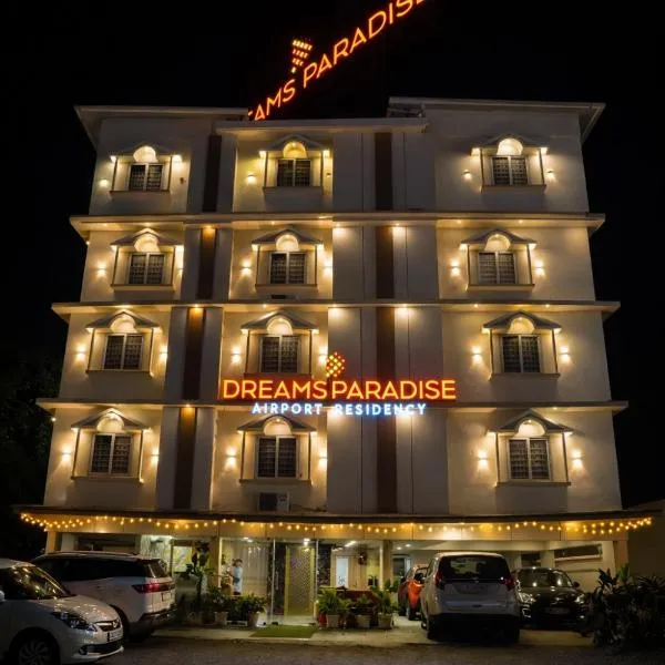Dreams Paradise Airport Residency, hotel em Nedumbassery