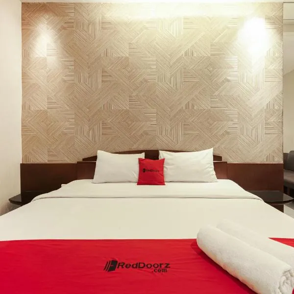 RedDoorz Plus @ Cipaganti Street 3, Hotel in Bandung