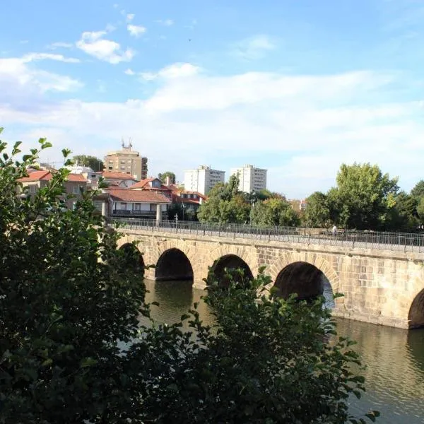 Casa do Rio, отель в городе Шавиш
