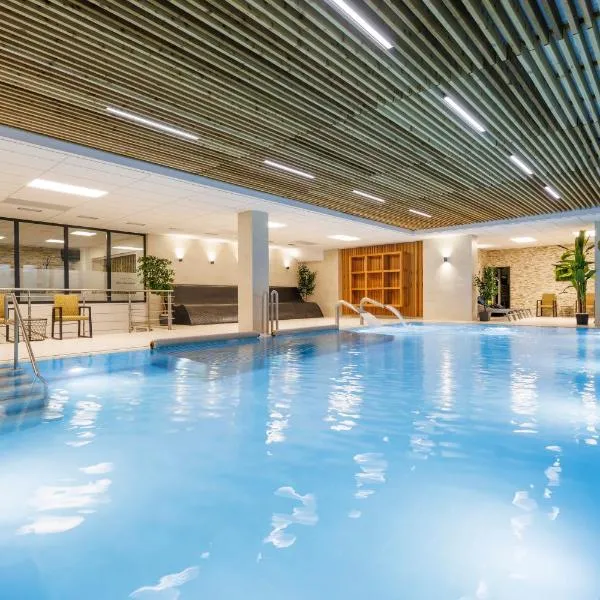 Hotel Červenohorské sedlo、カールスボリのホテル