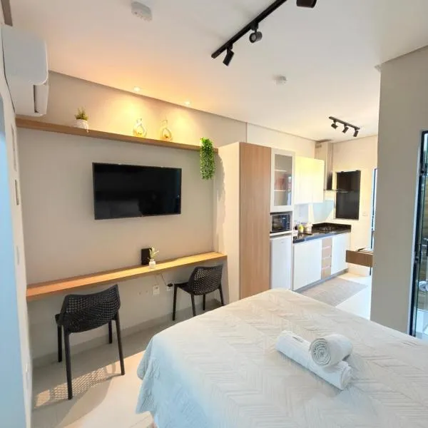 Ahava Flats 2 - Acomodação moderna e inteligente, hotel em Montes Claros