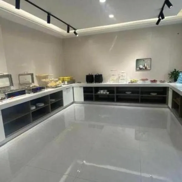 Xana Hotelle·Lianyungang Donghai, hotell i Donghai