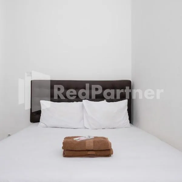 Elma Guesthouse YIA KulonProgo Yogyakarta Mitra RedDoorz, khách sạn ở Yogyakarta