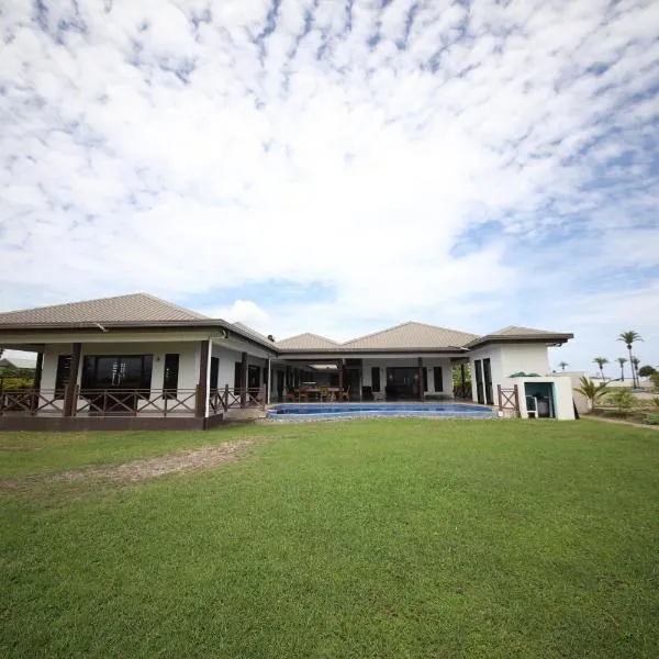 Naisoso Island Villa Hotel, hotel en Nadi