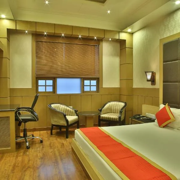 Hotel The Grand Chandiram, khách sạn ở Kota