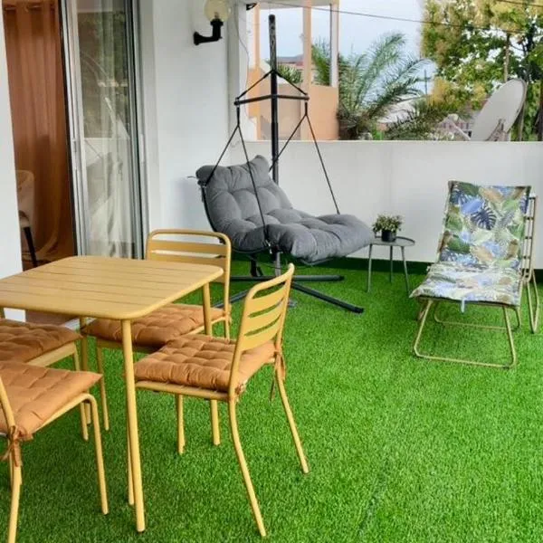 푸앵트누아르에 위치한 호텔 La maison d'Emma Centre-ville