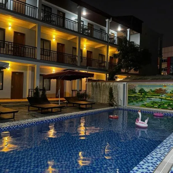 Vangvieng Avenue Hotel, hotel i Vang Vieng