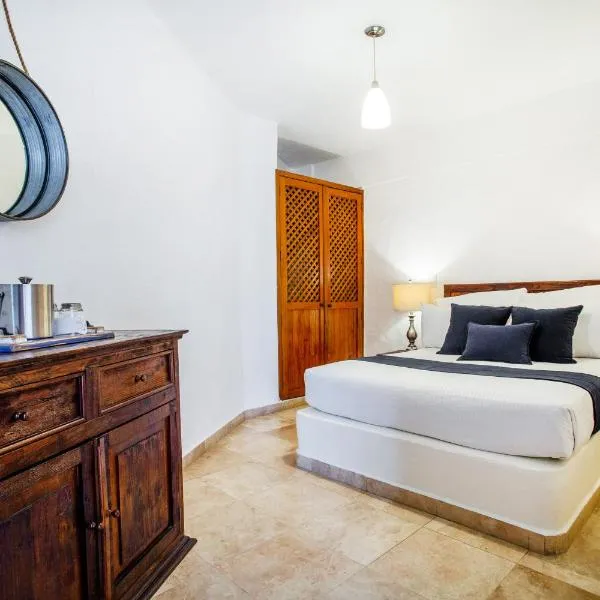 Hotel Suites Mar Elena, hotell sihtkohas Puerto Vallarta