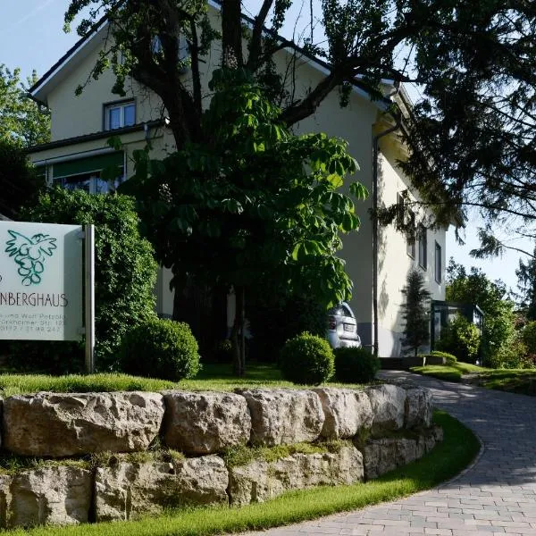 Das Weinberghaus, hotel in Fellbach