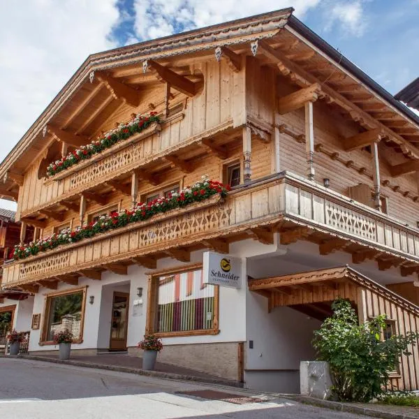 Das GÄSTEHAUS SCHNEIDER am Dorfplatz, hotel v destinaci Alpbach