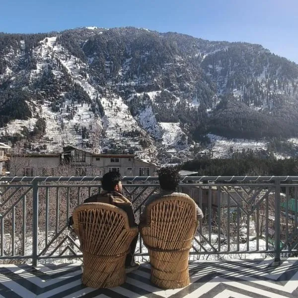 Joeys Hostel Manali, viešbutis mieste Manalis