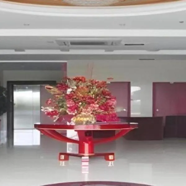 GreenTree Inn Lian Yun Gang Benniu Square Hotel, hôtel à Donghai