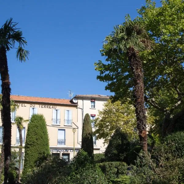 Logis hôtel du terreau, hotel v destinaci Manosque
