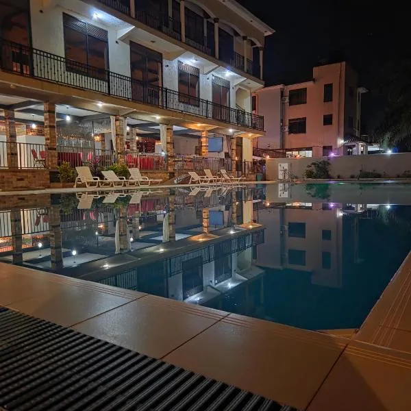 Mountain Inn Hotel - Maluku، فندق في Mbale