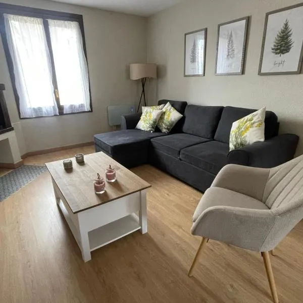 Apartamento Coqueto en El Pueyo, céntrico con WIFI, hotel v destinaci El Pueyo de Jaca