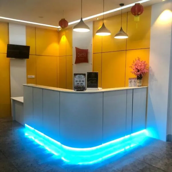 Bless Red Hotels – hotel w mieście Sintang