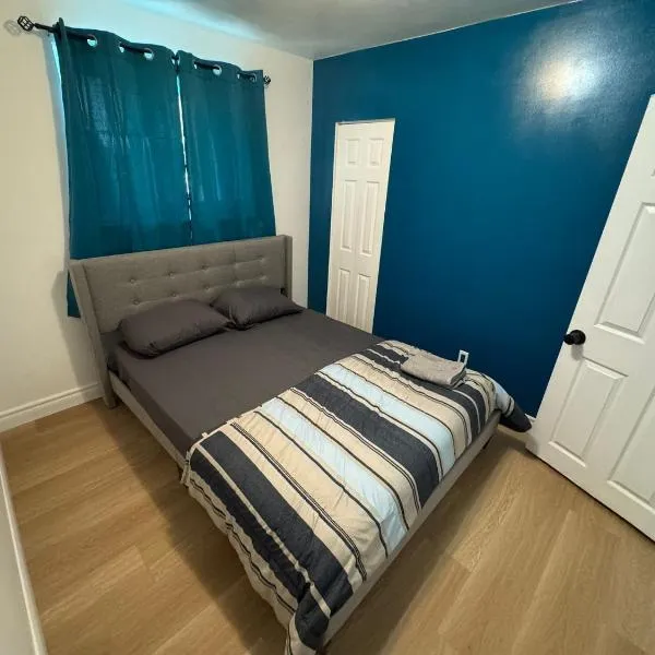 Private Room Near Airport D34, отель в городе Миссиссога