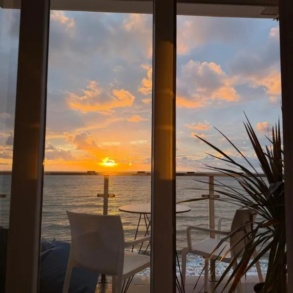 Deluxe Apartments Shengjin, hotel en Shëngjin