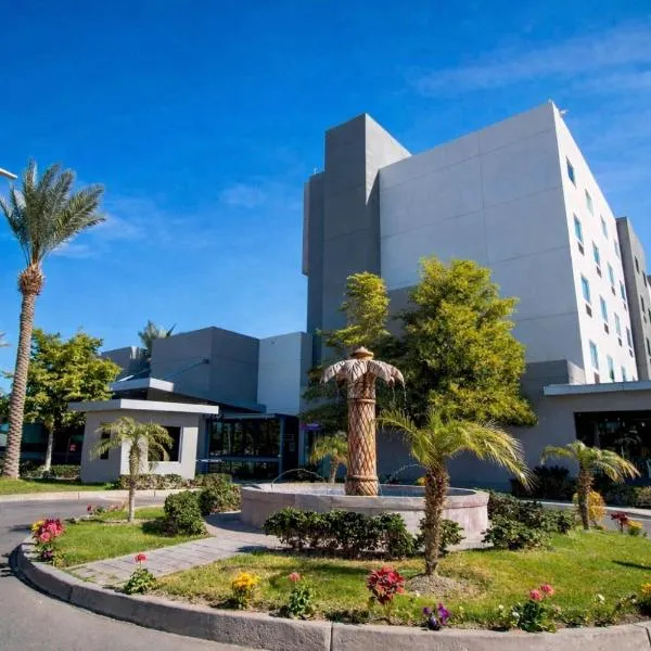 Hotel Mirra San Luis, hotel v destinaci San Luis Río Colorado