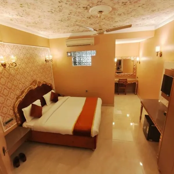 Ray of Maya near to taj mahal, hotel em Agra