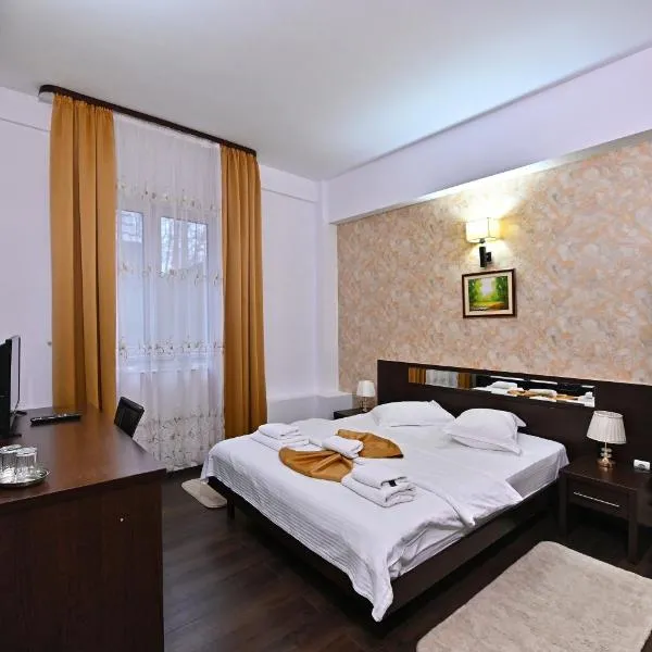 Hotel Magic GT Trivale, hótel í Piteşti