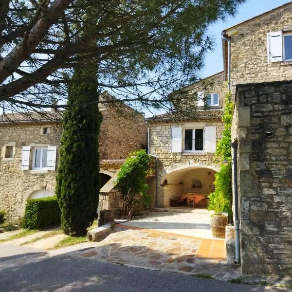 Chambres d'hôtes Mas Lassagne, ξενοδοχείο σε Vagnas