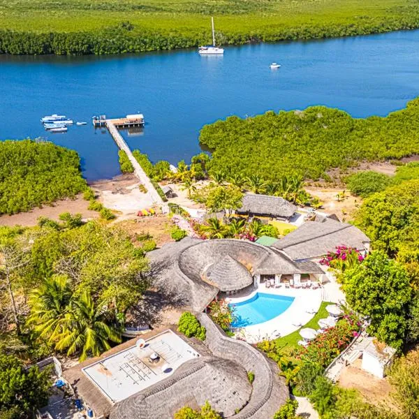 Keur Saloum Resort, отель в городе Toubakouta