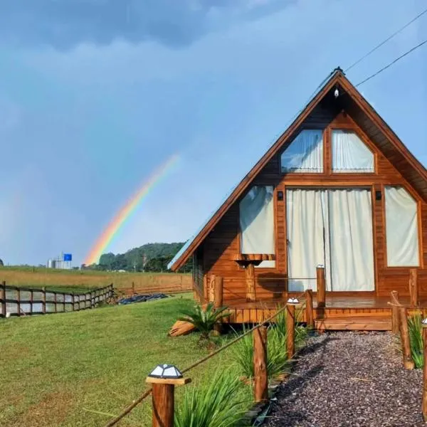 Cabana Olhos do Campo – hotel w mieście Cambará