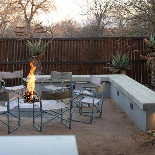 Ntoma House، فندق في هويدزبروت