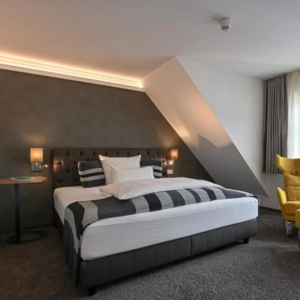 霍尔兰姆梅因酒店,位于吕塞尔斯海姆的酒店