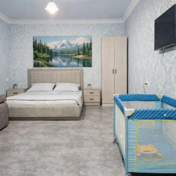 Hotel Zvartnots, hotel i Jerevan