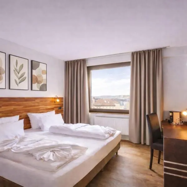 Luna Inn Stuttgart City, hotel en Stuttgart